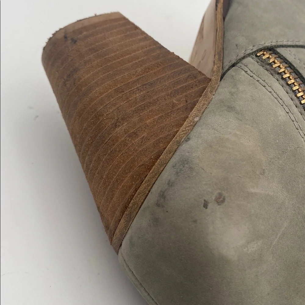 Aldo Gray Ankle Boots with Wooden Heel women 9 leather suede casual festival Y2K